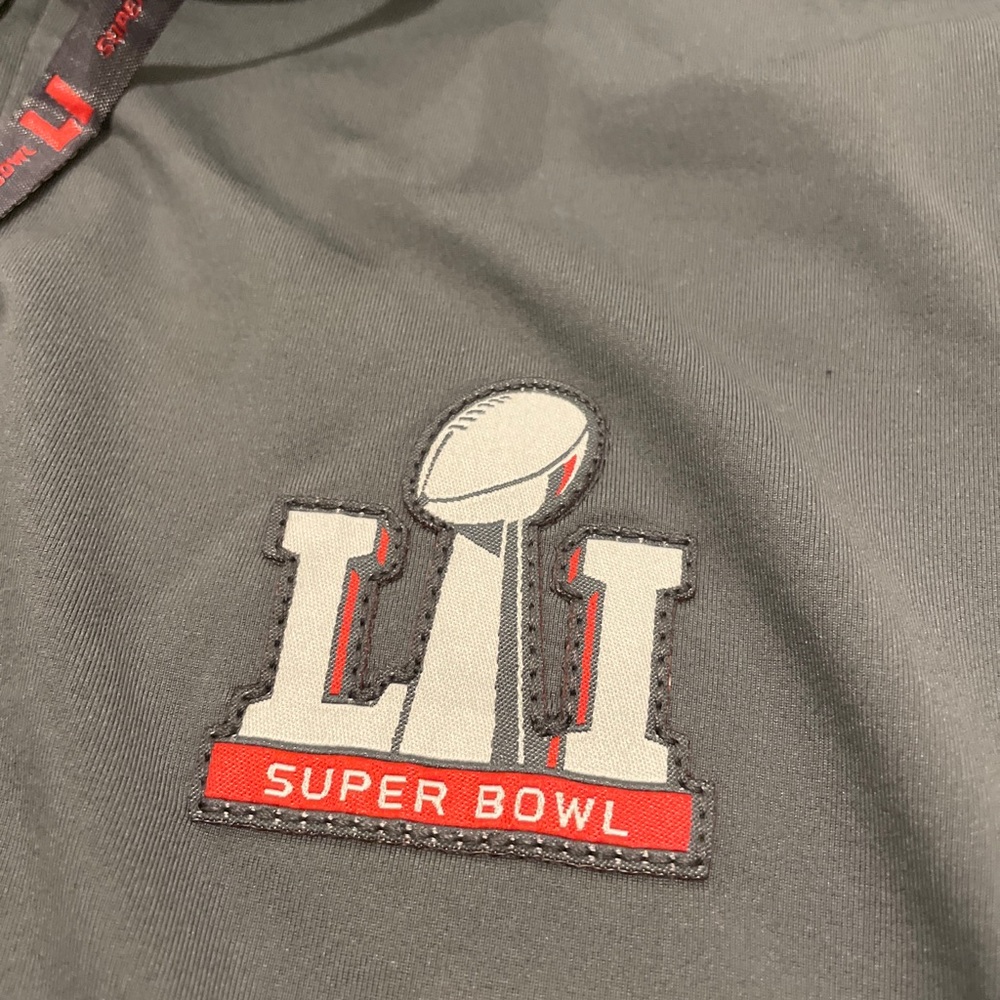 Super Bowl LI Gray Hoodie, HTX, Size Small, Patriots Vs Falcons - Picture 5 of 7